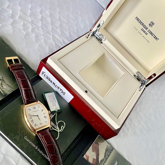 Federique Constant Genev - Live Your Passion - Picture 2 of 7